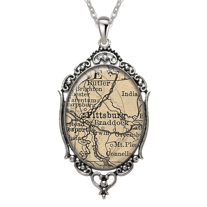 Karte Anhänger Pittsburgh Pa Ovale Filigran Pennsylvania Art Grafik Halsbandanhänger von BelugaHomeStudio
