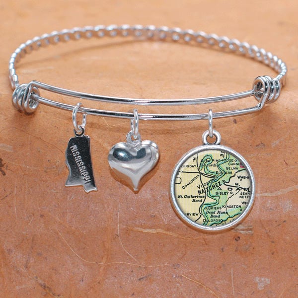 Natchez Ms Karte Charm Armband Zustand Des Mississippi Bangle Armreif Landkarte Schmuck Edelstahl Geschenke Für Sie von BelugaHomeStudio