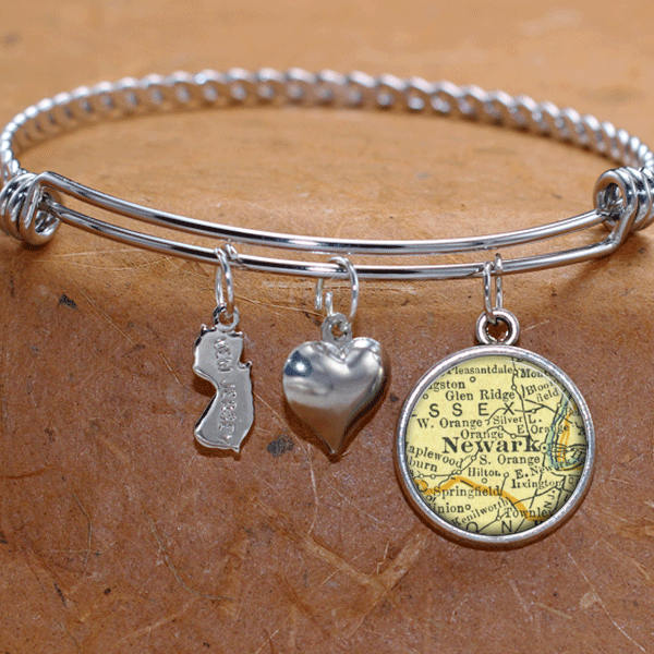 Newark New Jersey Karte Charm Armband Zustand Nj Armreif Landkarte Schmuck Edelstahl von BelugaHomeStudio