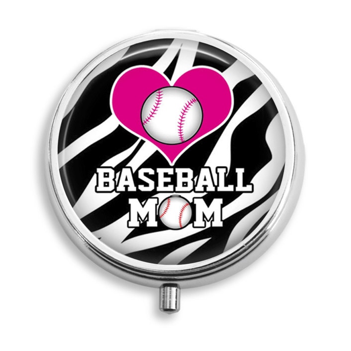 Pill Box Pille Fall Baseball Mom Halter Behälter Trinket Vitamin Medizin Mint Zinn von BelugaHomeStudio