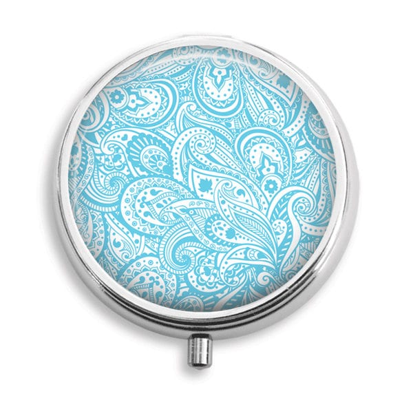 Pille Box Fall Paisley Muster in Aqua Blau Farbe Halter Behälter Trinket Pillbox Vitamin Medizin Mint Zinn von BelugaHomeStudio