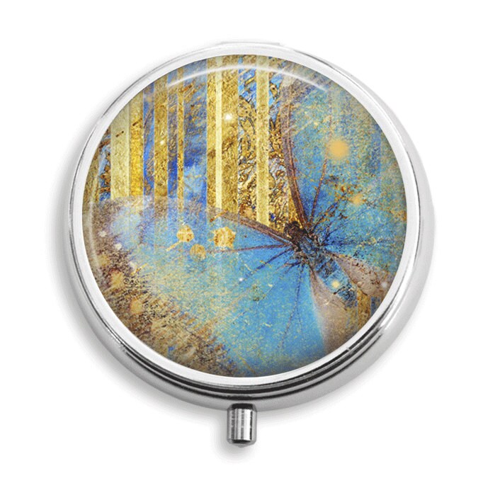 Pille Box Fall Schmetterling Schimmer Halter Behälter Trinket Vitamin Medizin von BelugaHomeStudio