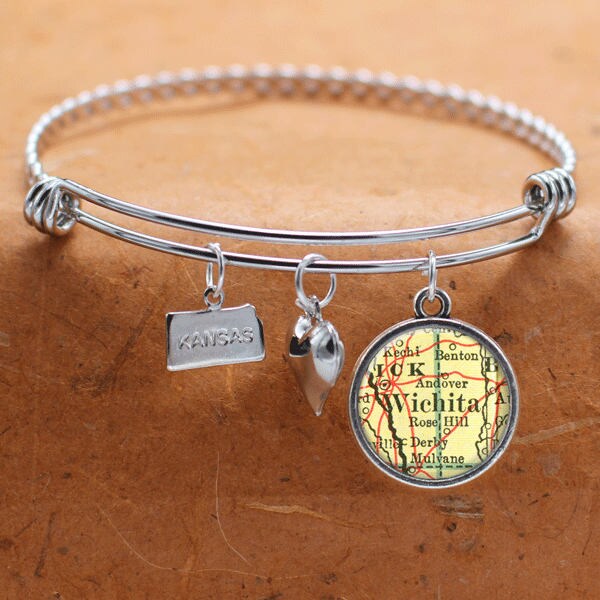 Wichita Ks Karte Charm Armband Bundesstaat Kansas Bangle Armreif Landkarte Schmuck Edelstahl Geschenke Für Sie von BelugaHomeStudio