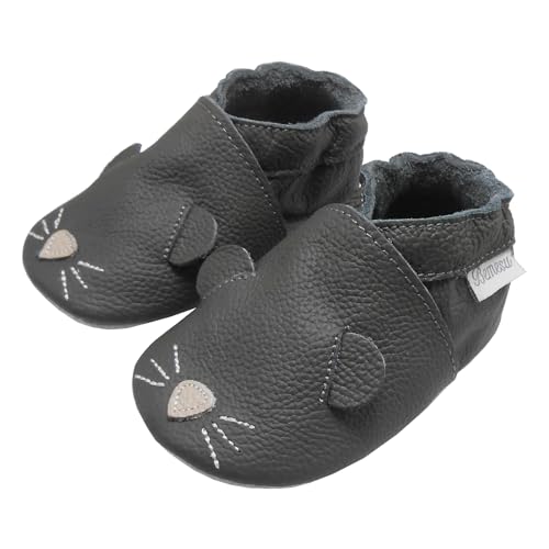 Bemesu Krabbelschuhe Baby Lauflernschuhe Weicher Leder Babyschuhe Lederpuschen mit Wildledersohlen Kleinkind Babyhausschuhe für Mädchen Jungen Grau Mäuschen (S, 0-6 M, EU 18/19) von Bemesu