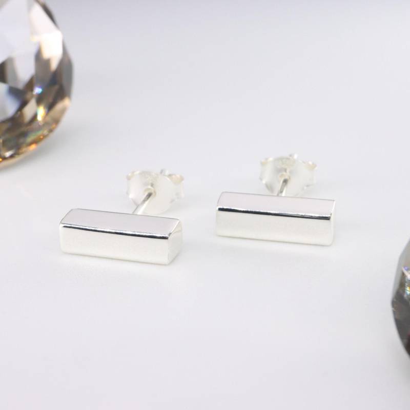 Bar Ohrstecker 925 Sterling Silber Personalisierte Gravur Stabohrstecker Quadratisch Minimalistisch Kleine T Ohrringe Slim von BenSchumacherShop