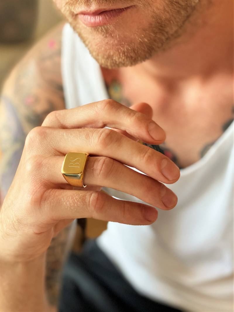 Siegelring Männer Gravur Personalisierbar Chunky Ring Gold Stapelring Individualisierbar Initial Statement Vintage Herrenring Geschenk von BenSchumacherShop