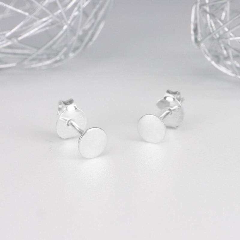 Süße Kleine 925 Sterling Silber Ohrstecker Kreis Ohrschmuck Kinder Minimalistisch Push-Back Ohrringe Geschenk Süße Kleine 925 Sterling Silber Ohrstecker Kreis Ohrschmuck Kinder Minimalistisch Push-Back Ohrringe Geschenk von BenSchumacherShop