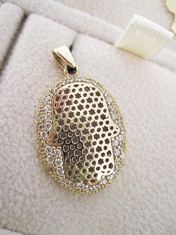Hamsa Anhänger in Gold - Für Schutz & Glücksbringer Ovale Form Pflastern Versandkostenfrei Neuer Designer Silber Geschenk Beste Freundin Versprochen von Benati