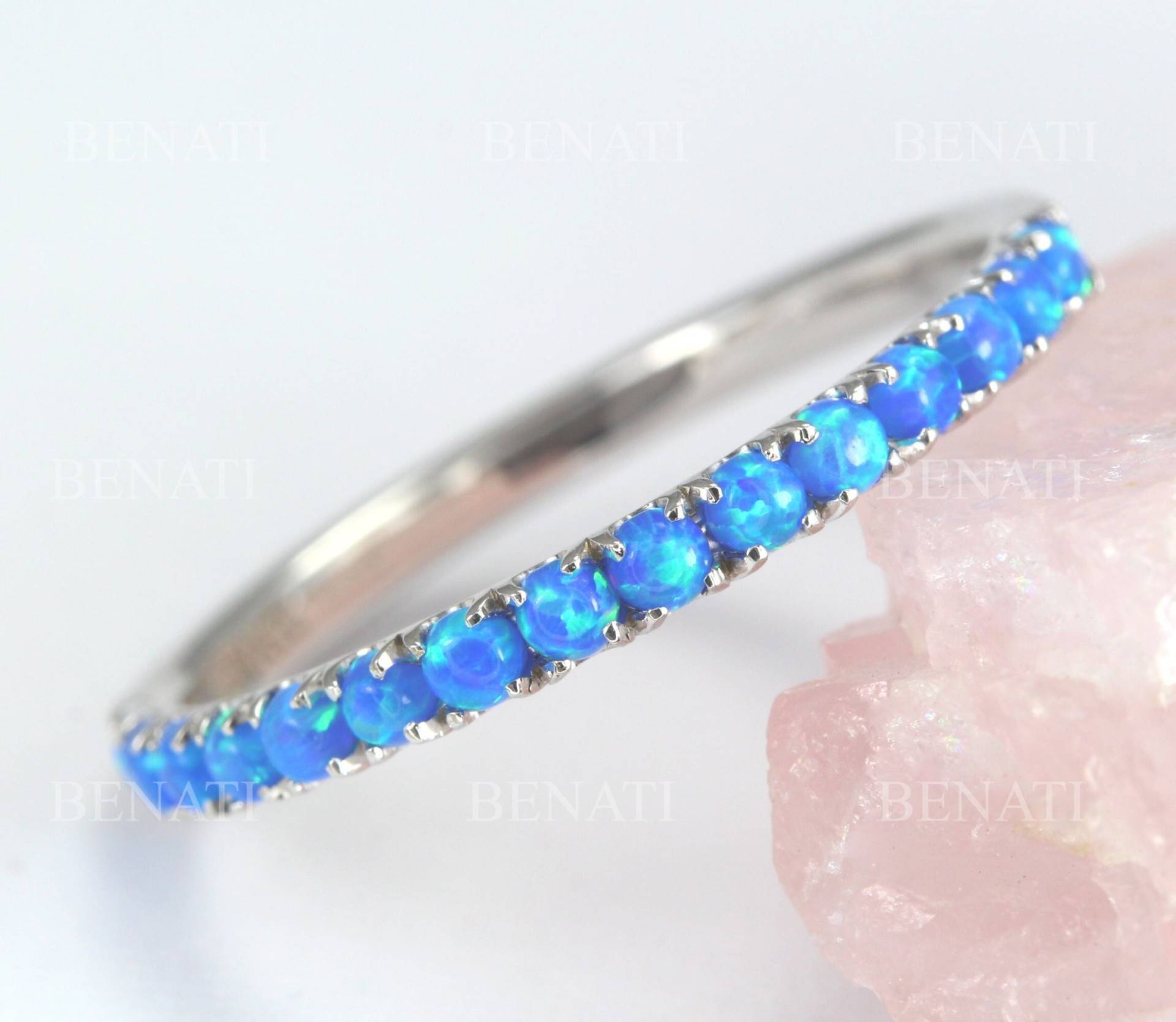 Opal Eternity Band, Ewigkeit 2 Mm Ehering, Dünner Blauer Stapelring, Versprechensring, Roségold, Geschenk, 18 K Solidem Gold von Benati