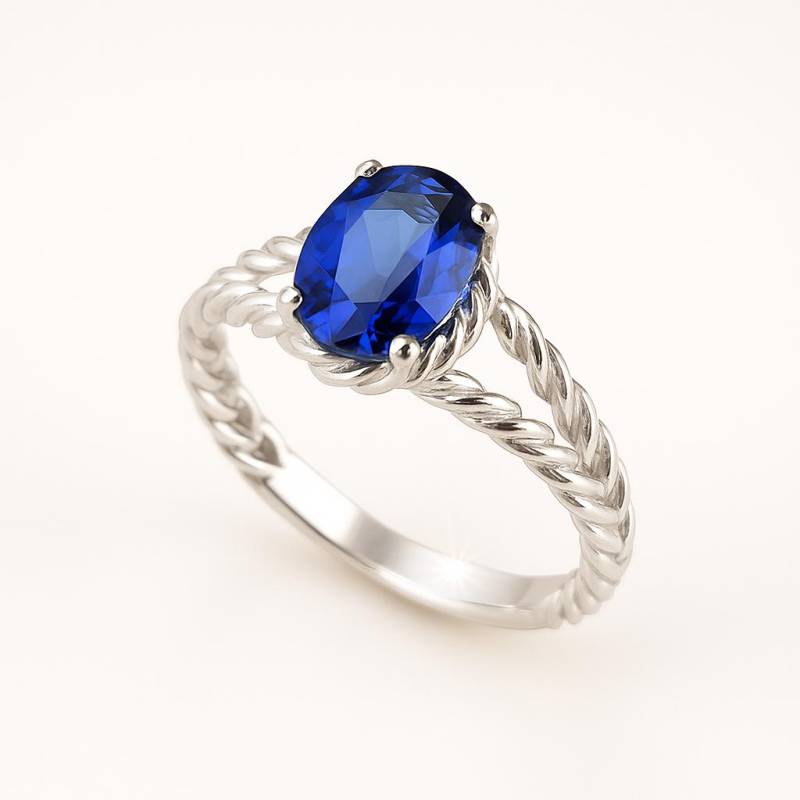 Ovaler Labrador Saphir Verlobungsring Gedrehtes Seilband 14K Weißgold von Benati