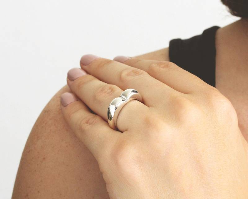 Sterling Silber Herz Ring Chunky Modern Love Statement Sterling Silber Herz Ring Chunky Modern Love Statement von BenatiBridal