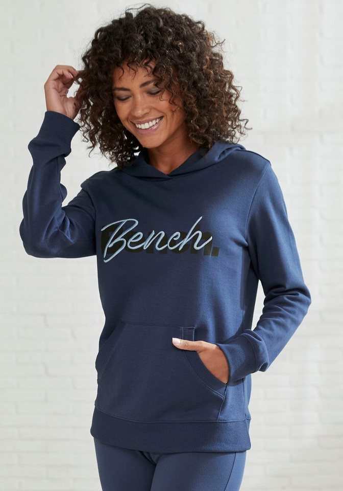 Bench. Loungewear Kapuzensweatshirt mit Kängurutasche, Loungeanzug, Hoodie von Bench. Loungewear