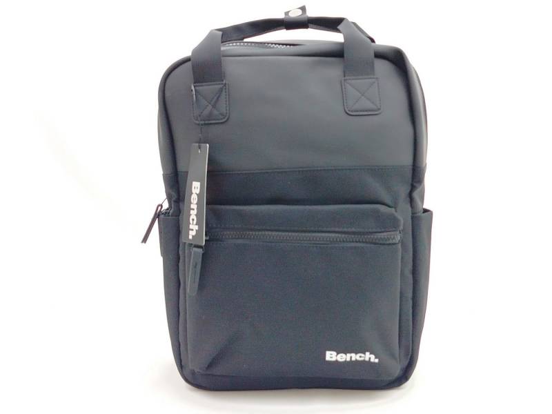 Bench. Freizeitrucksack Bench. Rucksack schwarz von Bench.