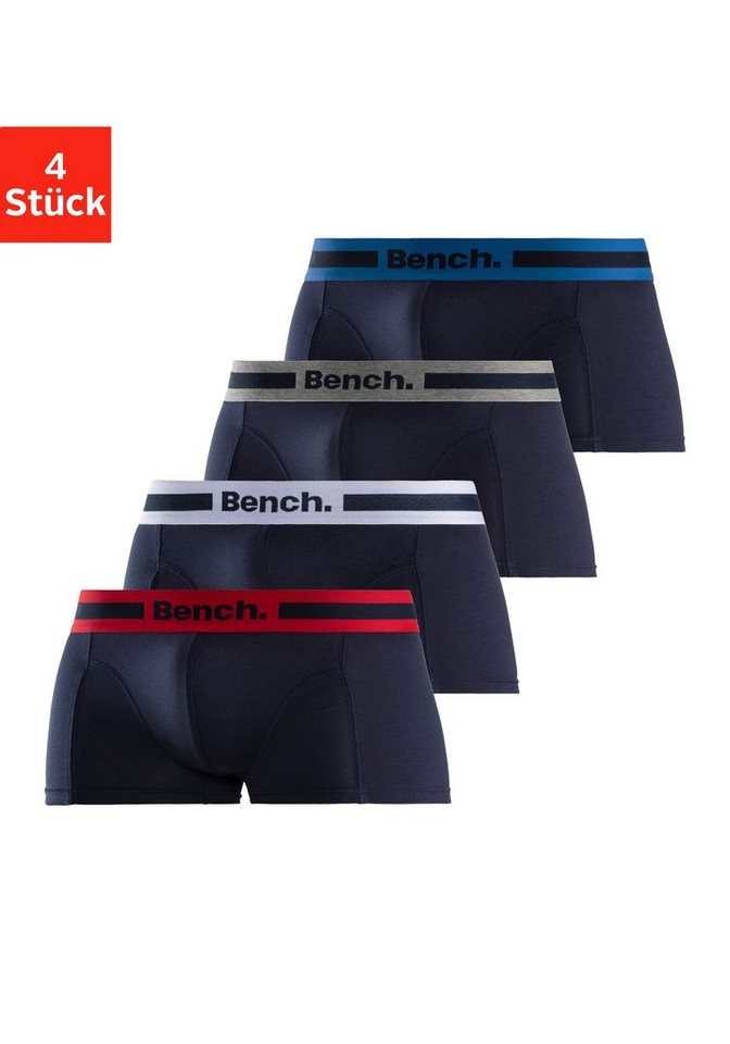 Bench. Boxershorts (Packung, 4-St) in Hipster-Form mit Overlock-Nähten vorn von Bench.