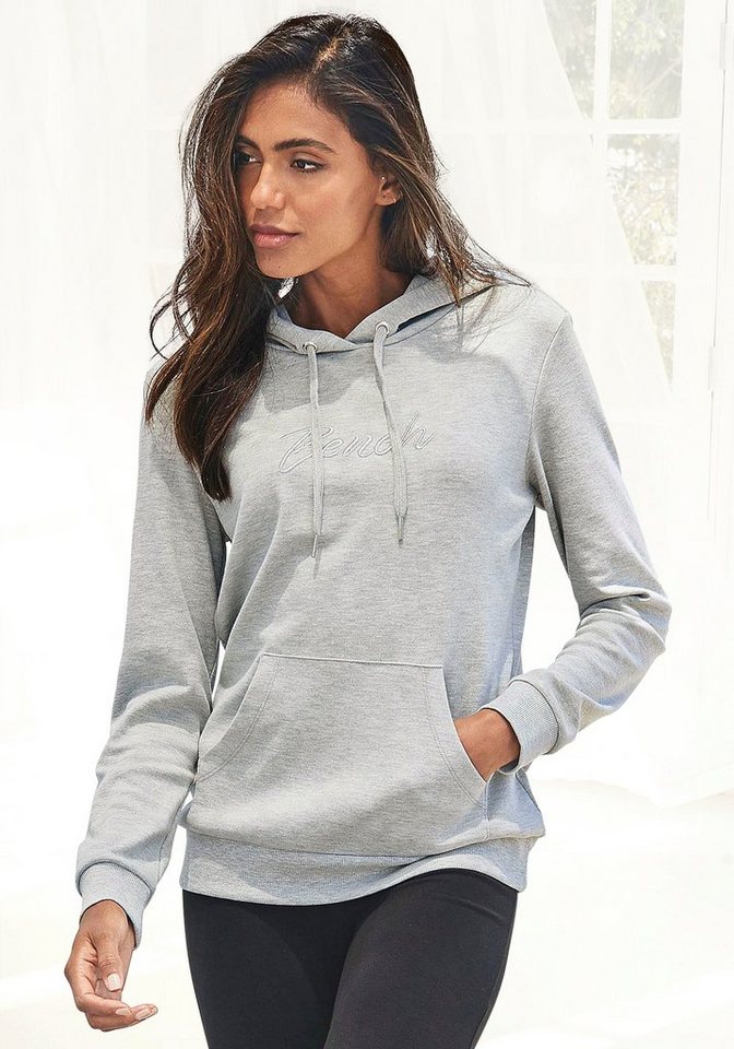 Bench. Loungewear Kapuzensweatshirt mit glänzender Logostickerei, Loungeanzug, Hoodie von Bench. Loungewear