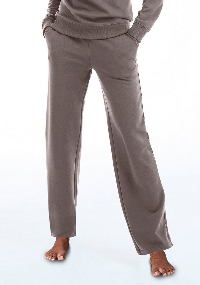 Bench. Loungewear Loungehose Relaxhose mit Logostickerei und Eingrifftaschen, Loungewear von Bench. Loungewear