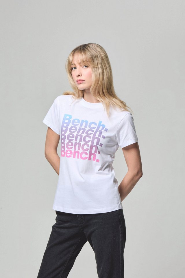 Bench. Rundhalsshirt TRIXE von Bench.