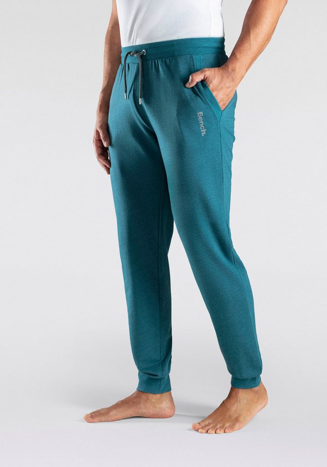 Bench. Loungewear Sweathose mit Bündchen unten am Saum von Bench. Loungewear