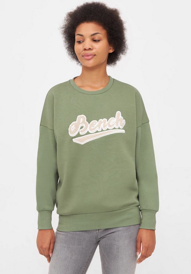 Bench. Sweatshirt STEFFI von Bench.