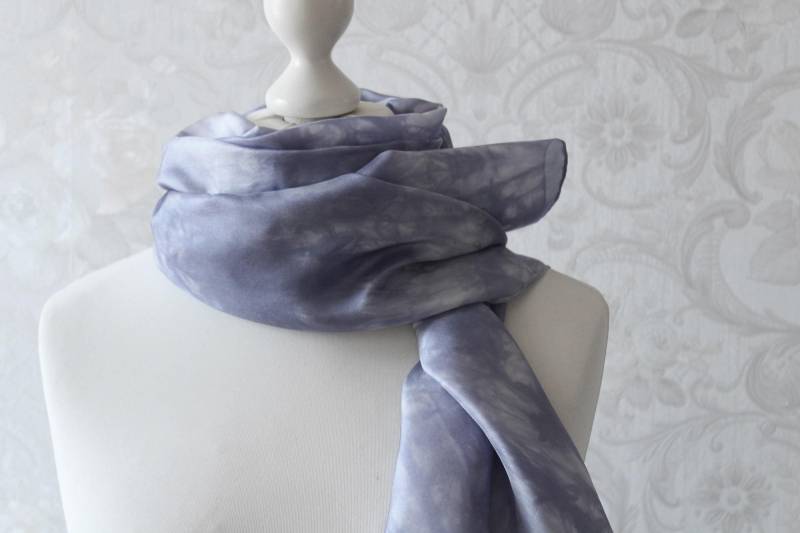 Leichter Schal Aus Seide Farbgeflüster Jeans Blau Geschenk Weihnachten von BendelartShop