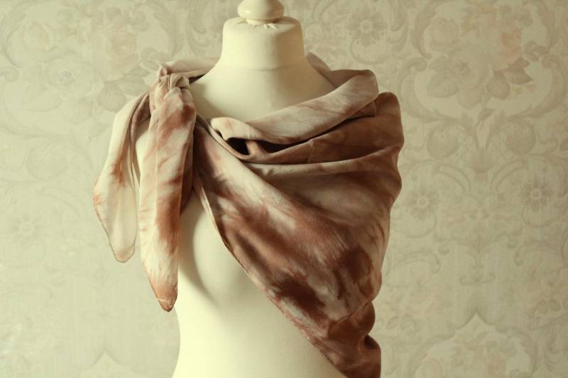 Schoko Brauens Seidentuch Sinfonie Großes Tuch Aus Seide von BendelartShop