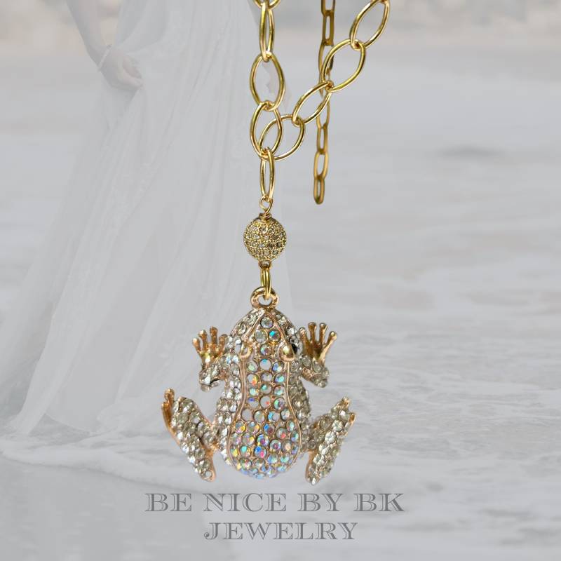 Frosch Kette Im Boho Style 18K Vergoldet - Lange Mit Anhänger Halskette Für Freundin Statement Damen von BenicebyBK