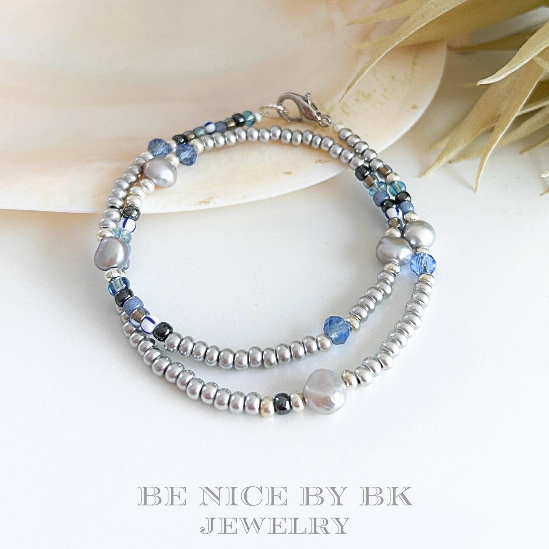 Perlenkette Damen Silber Mit Rocailles Perle Und Grauen Süsswasserperlen, Modeschmuck Kette, Layering Kette Perlenkette Damen Silber Mit Rocailles Perle Und Grauen Süsswasserperlen, Modeschmuck Kette, Layering Kette von BenicebyBK