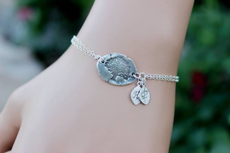 Sterling Silber Stammbaum Armband Personalisierte Initial Charm von BenyDesign