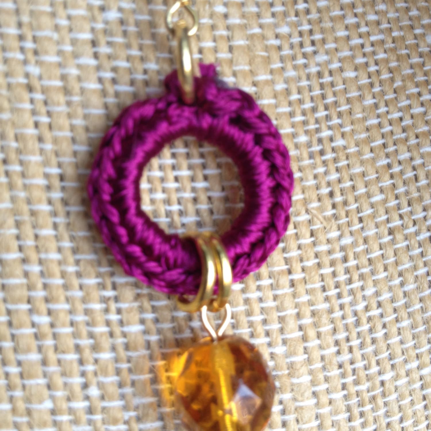 Matt " N Shell Ohrringe von Benyamina