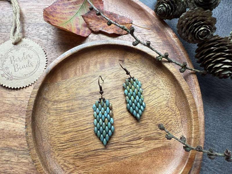 Limited Handwoven Beaded Earrings, Little Modern Lightweight, Neutral Style, Nature Inspired, Gift For Her, Green, Blue von BerdorBeads