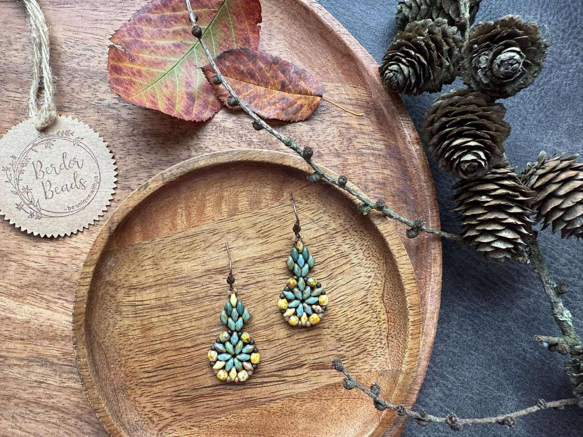 Limited Handwoven Beaded Earrings, Little Modern Lightweight, Neutral Style, Statement Piece, Gift For Her, Unique Art, Earthy von BerdorBeads