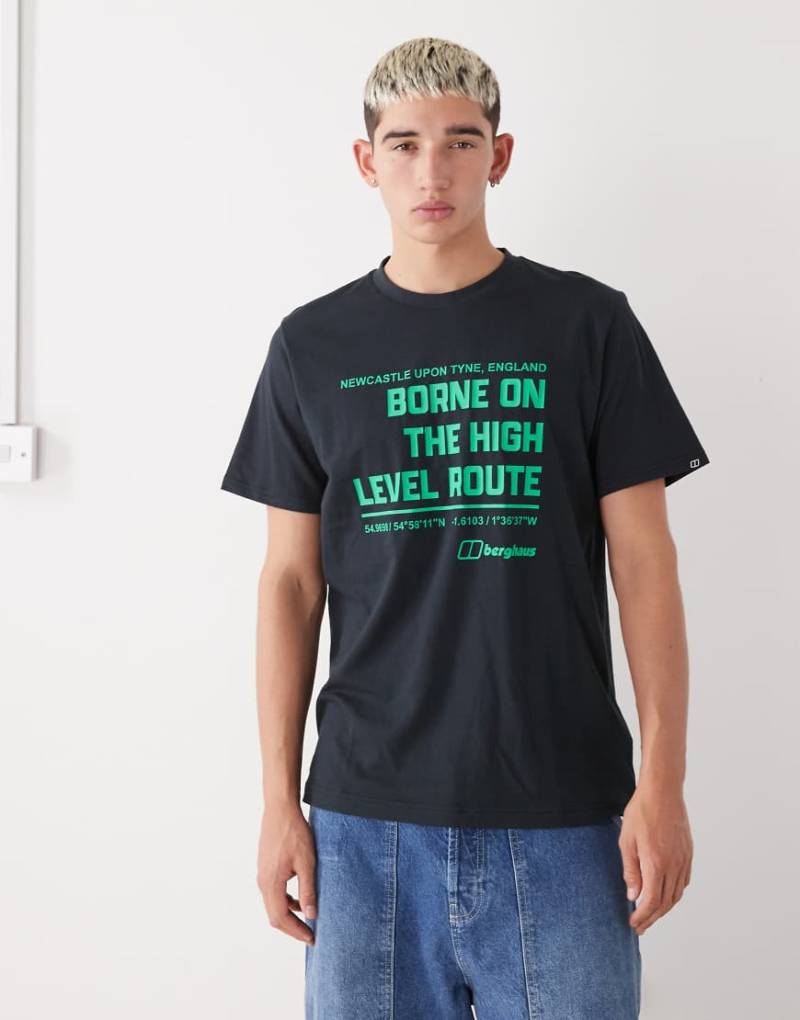 Berghaus - T-Shirt in Schwarz mit „High Level Route"-Print von Berghaus
