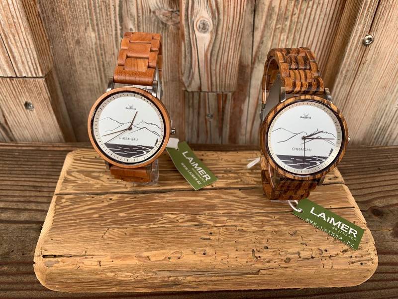 Holzuhr Chiemgau Uhr Limitierte Chiemsee Holzuhr Chiemgau Uhr Limitierte Chiemsee von Bergweih