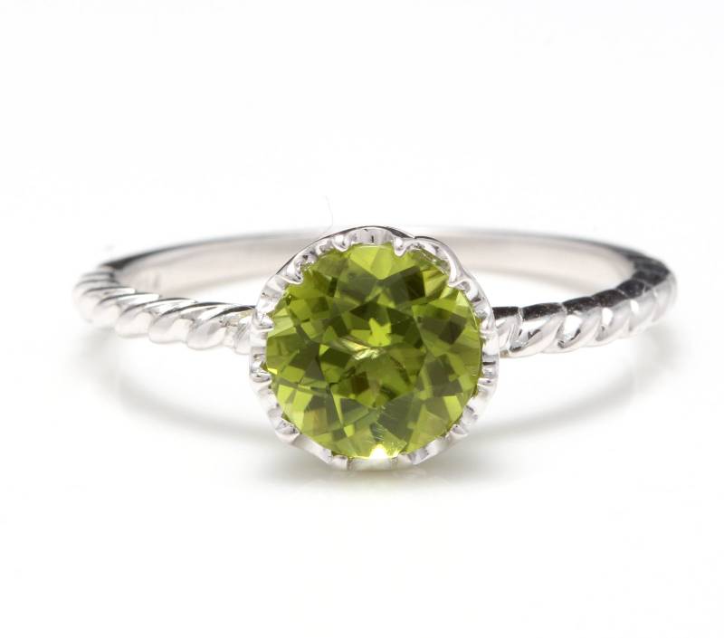 1.25 Karat Exquisiter Natürlicher Peridot 14K Massiver Weißgold Ring von Beringo