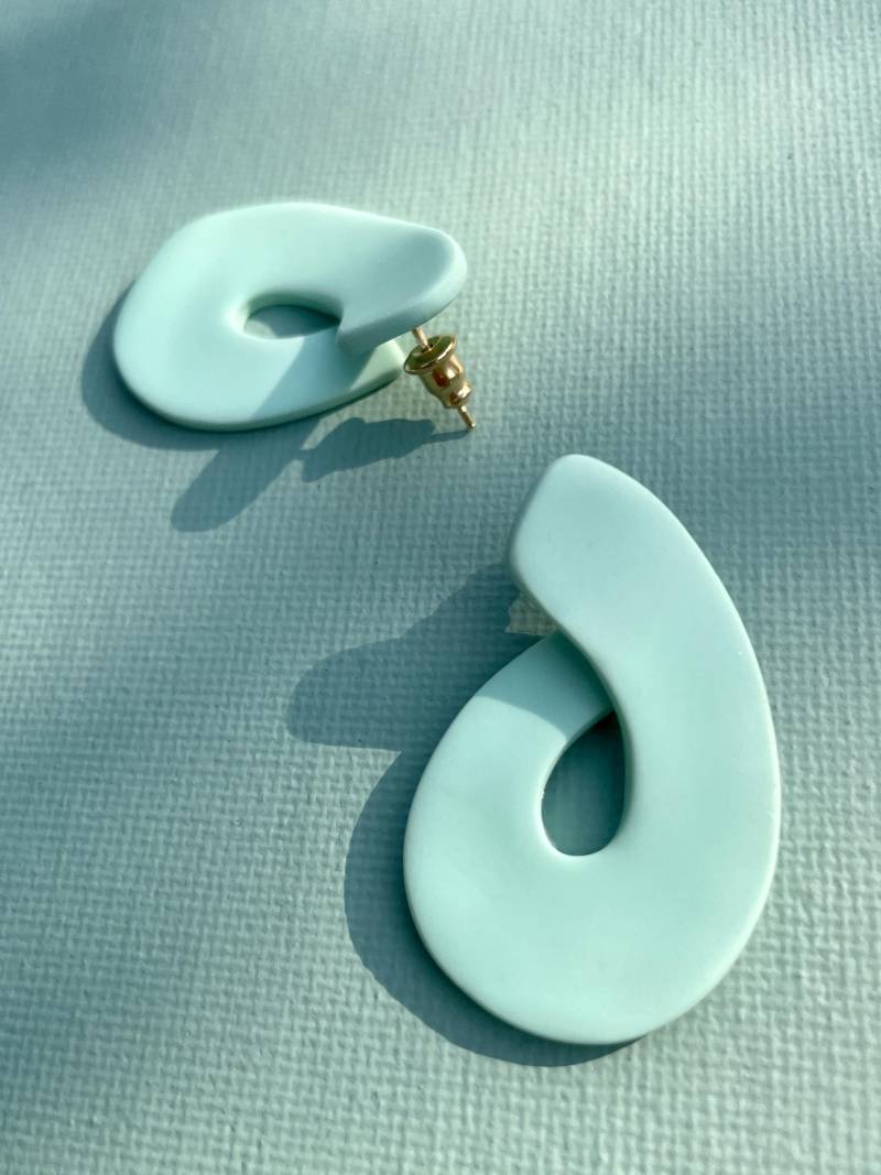 Große Ohrstecker Aus Polymerton P O L T W I S T Große Ohrstecker Aus Polymerton P O L T W I S T von BerlinKleinod