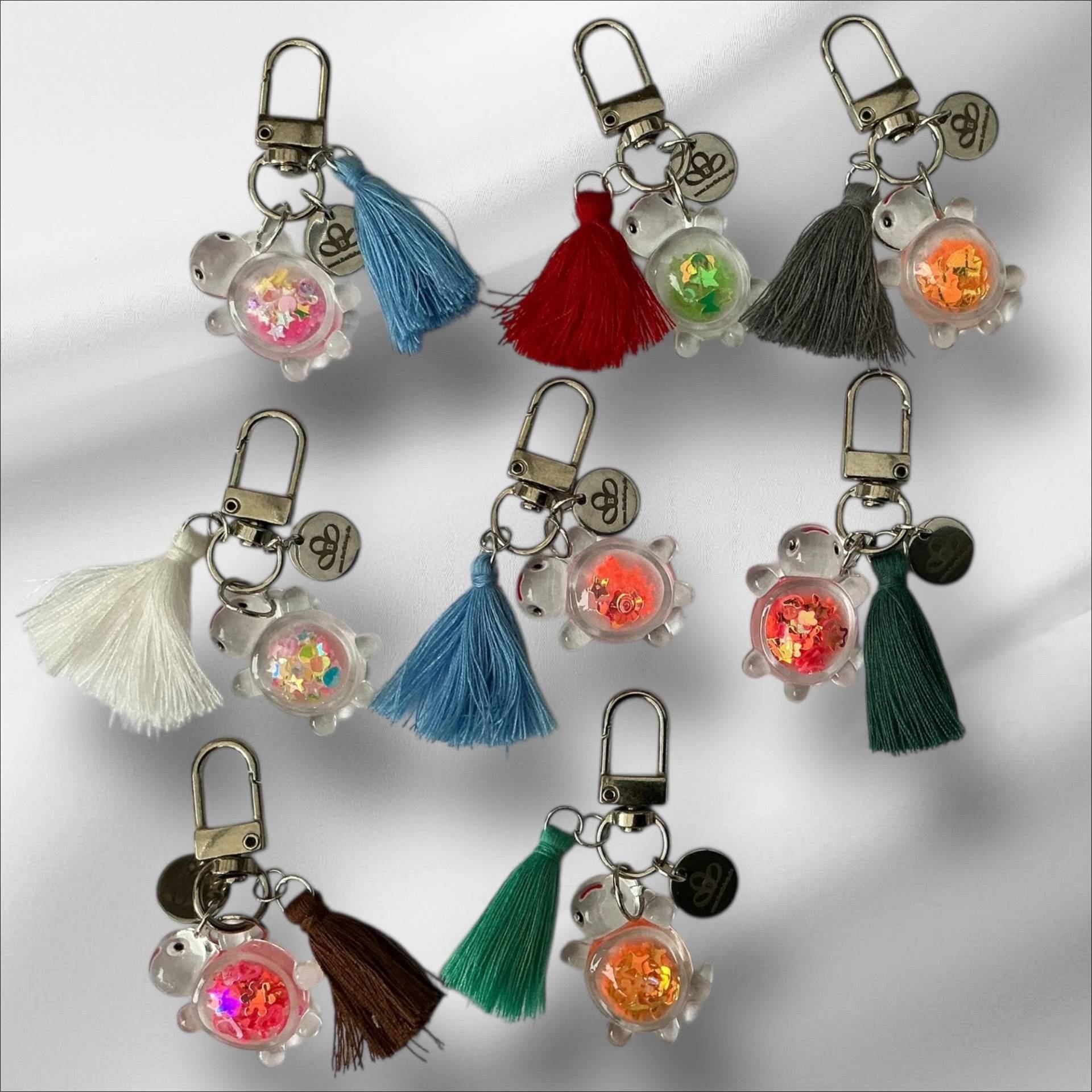 Glücks Schildkröte Anhänger Mit Glitzer & Quaste | Handmade Taschenanhänger Ca. 6 cm Schlüsselanhänger Bunt Geschenkidee Schulranzen von BerlishopBerlin