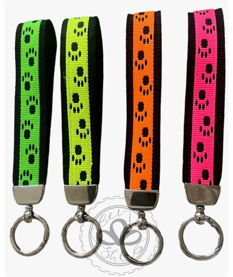 Schlüsselanhänger Handmade Hunde Tatzen Dig Life - Filz/Ribbon Geschenk Für Sie /Ihn Geschenkidee Cool Keychain von BerlishopBerlin