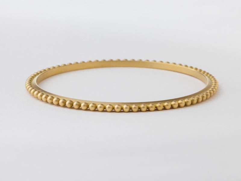Kugel Perlen Armband Armreif 14/18 Karat Solid Gold Stacking Minimal von BermanDesigners