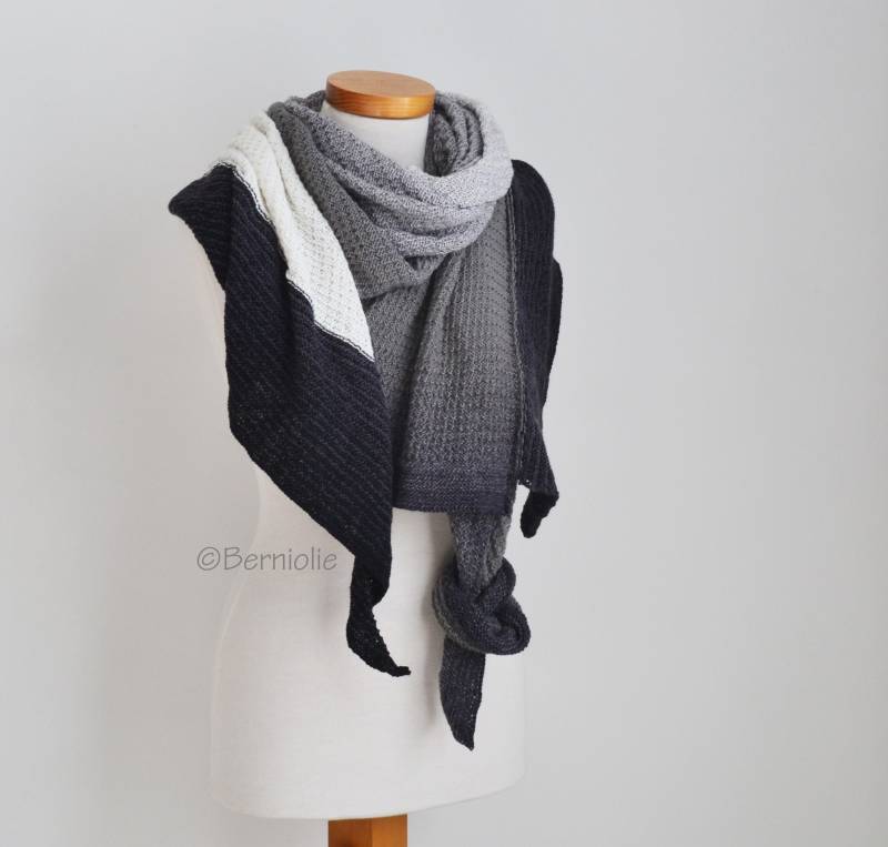 Gestricktes Dreieckstuch, Grau-Töne, Baumwollmischgewebe, Versandbereit, R658 von Berniolie