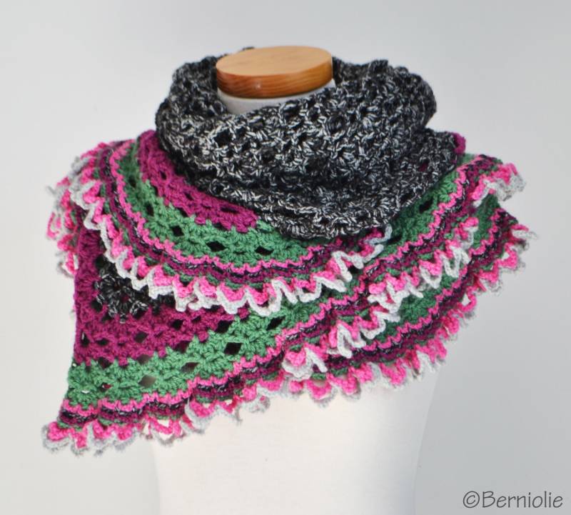 Häkelspitze, Schwarz Mit Bunter Rüschenborte, P445 von Berniolie