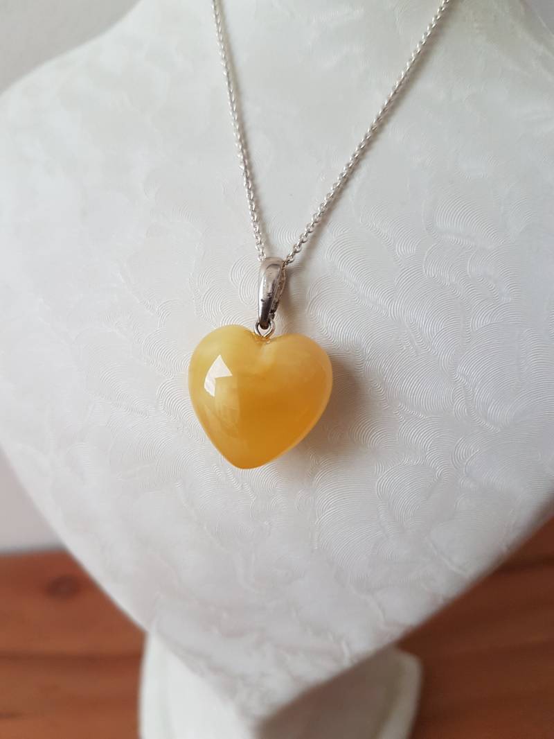 Herz Anhänger in 925 Silber Und Bernstein von BernsteinBoutique