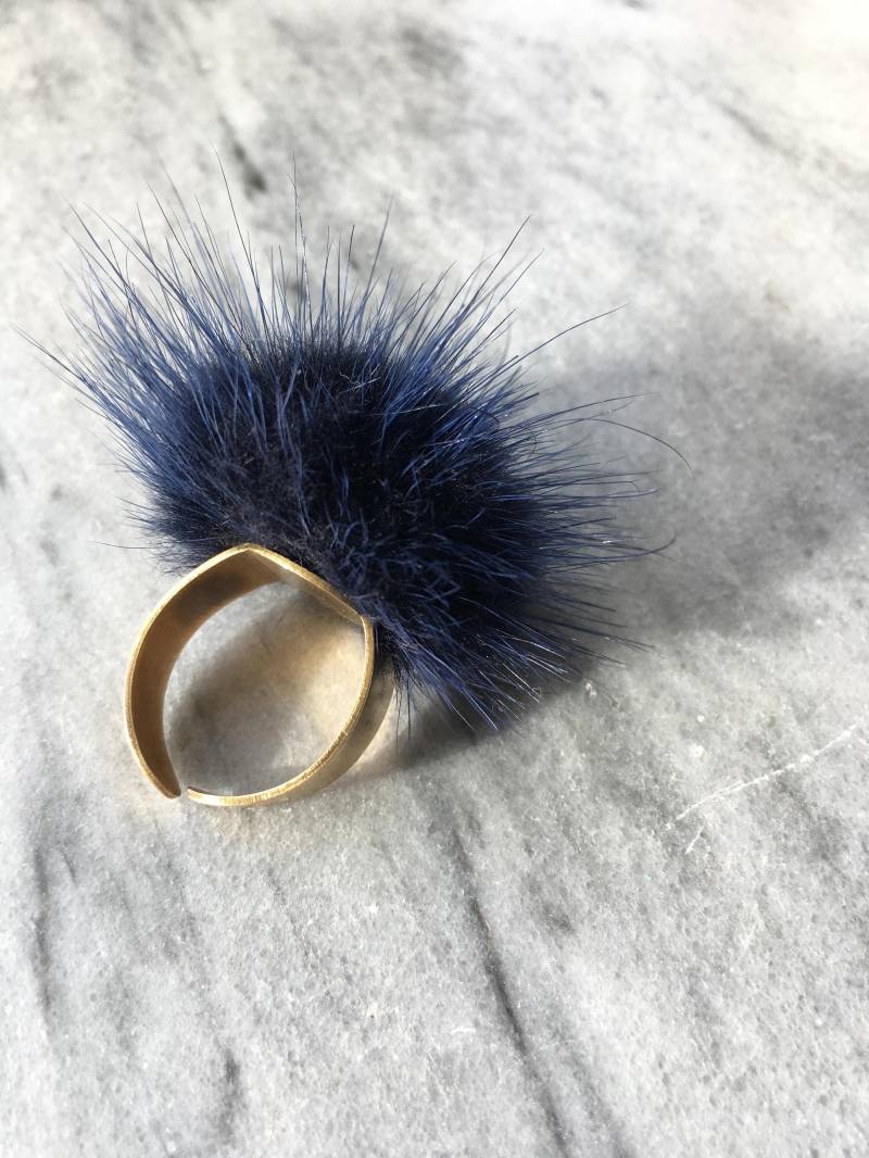 Einstellbare Nerz Pelz Messingring von BerriesJewellery