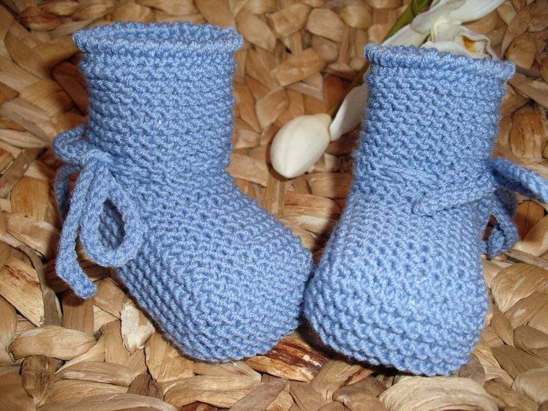 Babyschuhe Aus 100% Wolle - Lavendel-Blau Handgestrickt von BerryBox