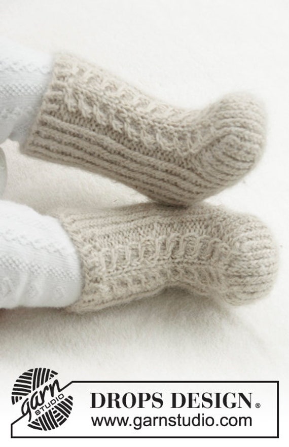 Babysocken Babyschuhe in Wunschfarbe - 100% Alpaka Handgestrickt 3 Größen Und Vielen Farben Lieferbar Babystiefel von BerryBox