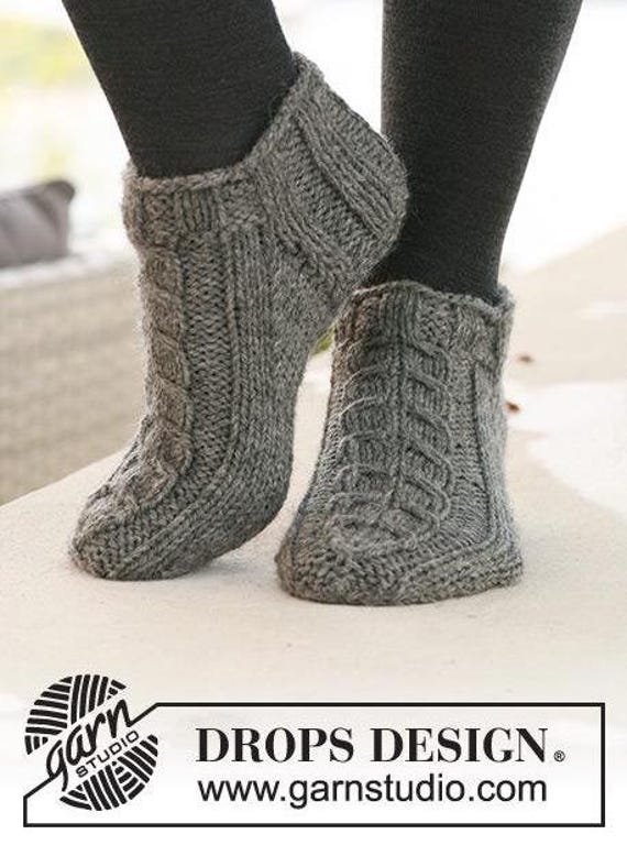 Socken in Wunschfarbe - Handgestrickt Wolle Mit Alpaka 3 Größen Bettsocken Sneaker Hausschuhe Socken in Wunschfarbe - Handgestrickt Wolle Mit Alpaka 3 Größen Bettsocken Sneaker Hausschuhe von BerryBox