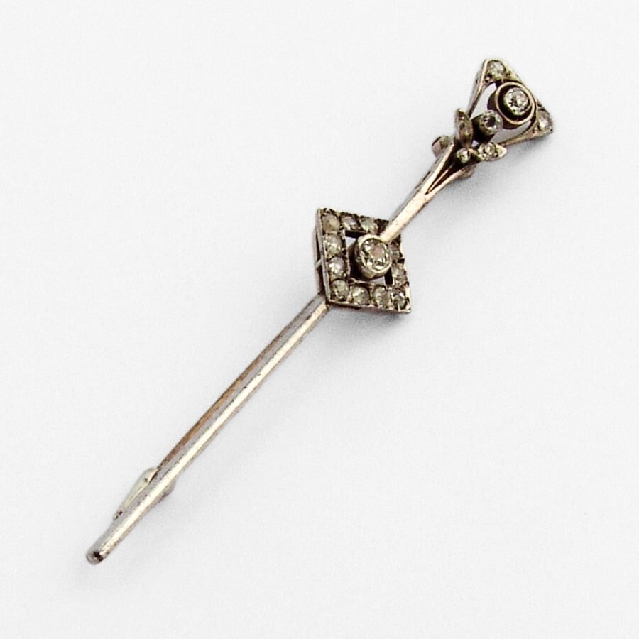 Art Deco Diamant Anstecknadel 18K Weißgold Österreich 1925 von BerrysGems