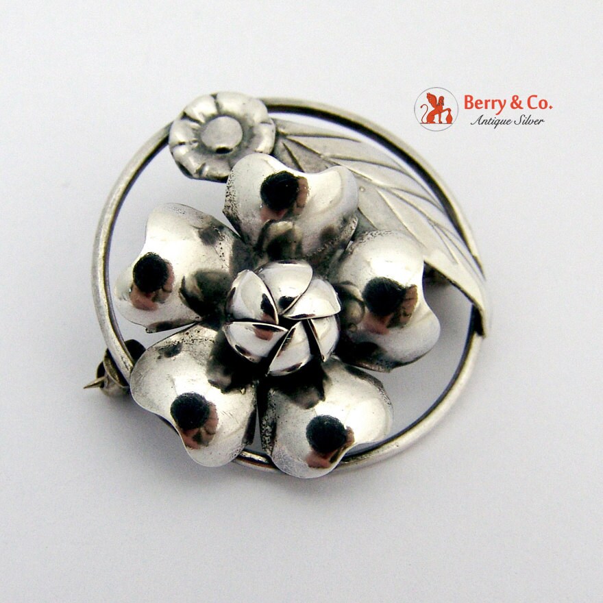 Im Angebot Verkauf Retro Brosche Und Ohrringe Set Sterling Silber Von Raffaele von BerrysGems