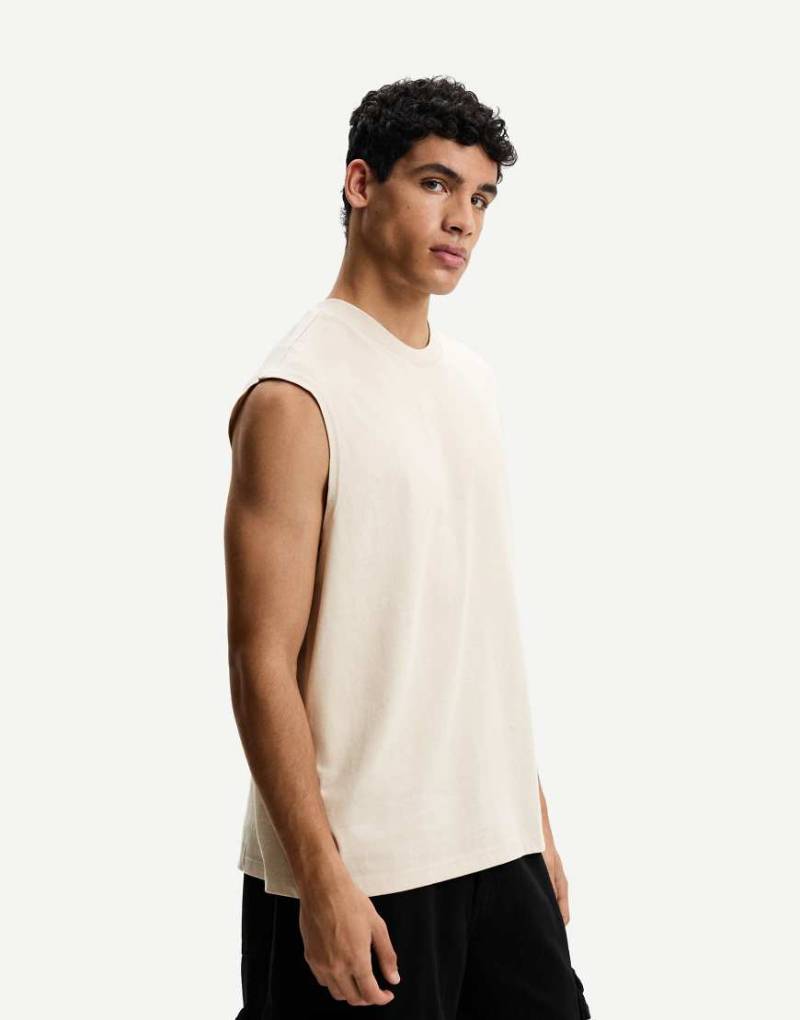 Bershka - Ärmelloses Top in Beige-Neutral von Bershka