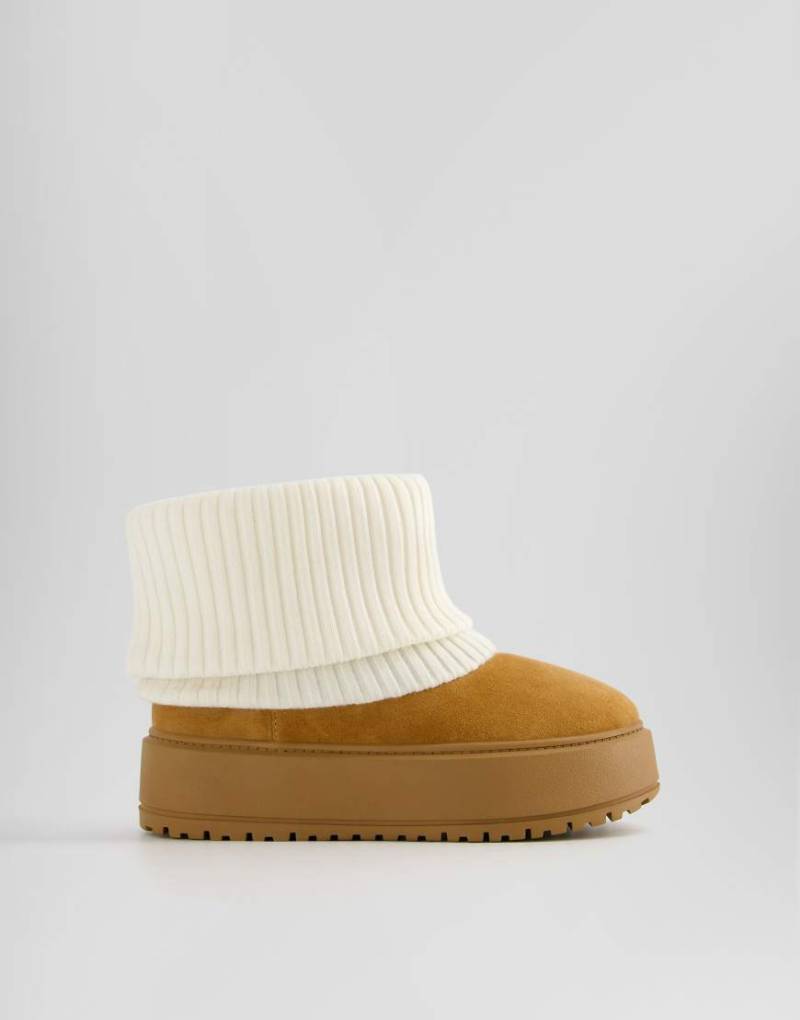 Bershka - Ankle-Boots im Socken-Stil in Braun mit Plateausohle-Neutral von Bershka