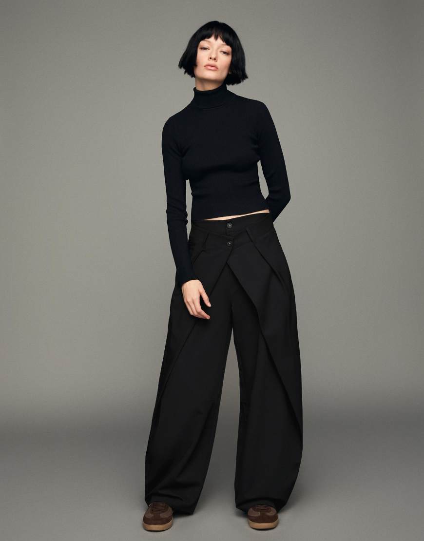 Bershka - Barrel-Hose in Schwarz mit Abnähern von Bershka